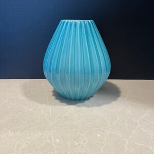 Crate and Barrel decorative Vase teal esker 9" tall ribbed pattern Portugal blue